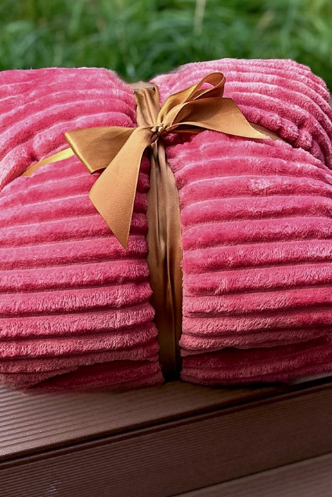 Koc FELISARA FUCHSIA 220x240 cm - Tekstylia domowe | Ivet.PL Koc FELISARA FUCHSIA 220x240 cm, Kolor : fuksja, IVET.PL - Modna odzież