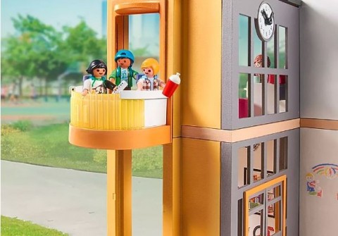Zestaw z figurkami City Life 7132 7 Duża szkołaIVET.PL - Modna odzież