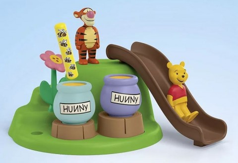 Zestaw z figurkami Junior Disney 71694 Pszczeli ogród Kubusia Puchatka i TygrysaIVET.PL - Modna odzież