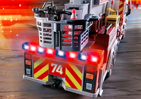 Zestaw figurek City Action 70935 Wóz strażacki: US Tower LadderIVET.PL - Modna odzież