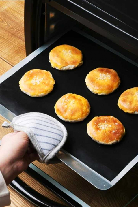 Mata teflonowa do piekarnika/grillu TEFORY - 4 szt., Kolor : czarny, IVET.PL - Modna odzież