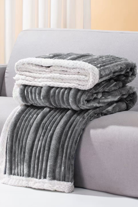 Koc JERLONDA GRAFIT 160x200 cm, Kolor : grafitowy, IVET.PL - Modna odzież