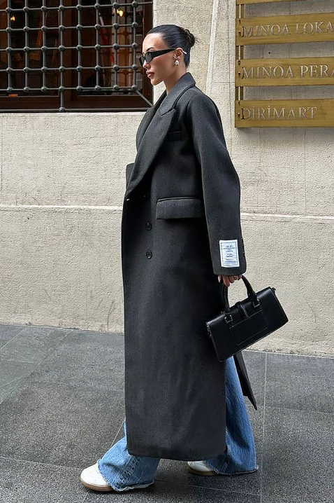 Płaszcz VURDELZA BLACK, Kolor : czarny, IVET.PL - Modna odzież