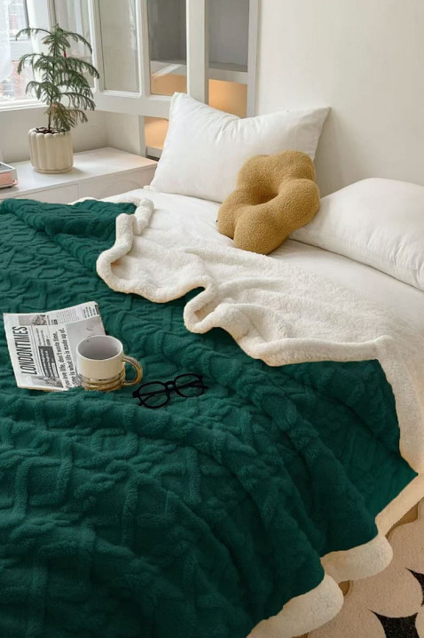 Narzuta na łóżko ERTIOLJA GREEN 200х220 cm, Kolor : zielony, IVET.PL - Modna odzież