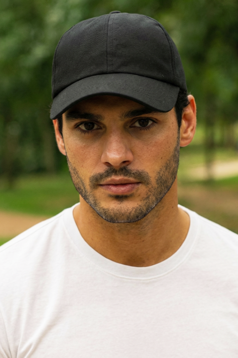 Czapka VERMINO, Kolor : czarny, IVET.PL - Modna odzież