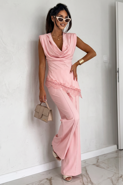 Swobodny komplet top z efektownym dekoltem i szerokimi spodniami ZELVORA PINK, Kolor : różowy, IVET.PL - Modna odzież