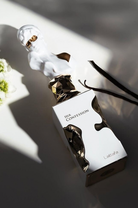 Arabskie perfumy Lattafa Her Confession EDP 100 mlIVET.PL - Modna odzież