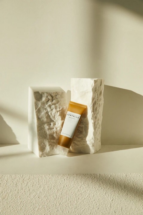 SKIN1004 Madagascar Centella Ampoule Foam 125 mlIVET.PL - Modna odzież