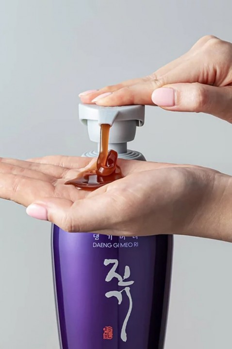 Daeng Gi Meo Ri Vitalizing Shampoo PRÓBKA 7 mlIVET.PL - Modna odzież