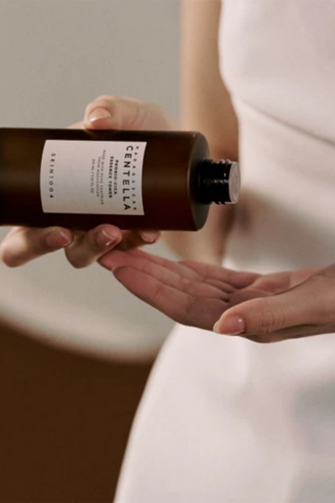 SKIN1004 Madagascar Centella Probio-Cica Essence Toner 210 mlIVET.PL - Modna odzież
