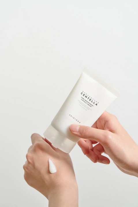 SKIN1004 Madagascar Centella Tone Brightening Capsule Cream 75 mlIVET.PL - Modna odzież