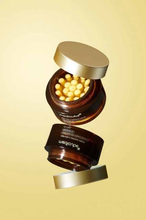 MEDICUBE Deep Vita C Capsule Cream 55 mlIVET.PL - Modna odzież
