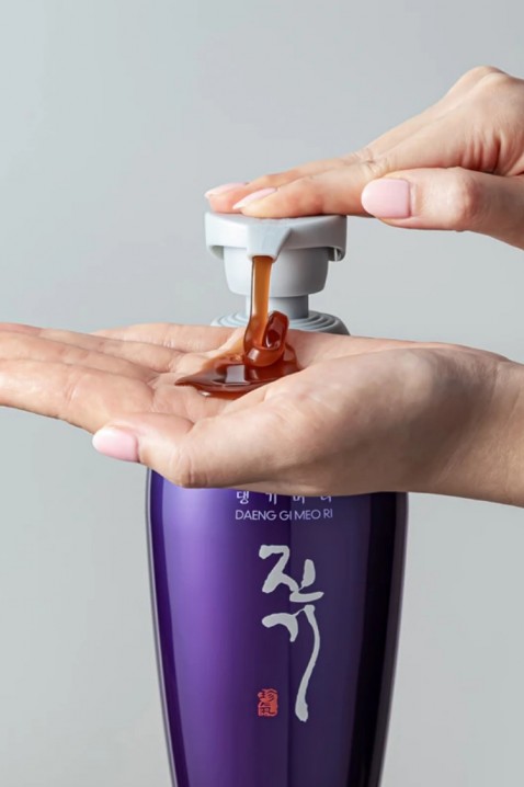 Daeng Gi Meo Ri Vitalizing Shampoo 300 mlIVET.PL - Modna odzież