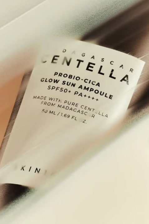 SKIN1004 Madagascar Centella Probio-Cica Glow Sun Ampoule SPF50 50 mlIVET.PL - Modna odzież