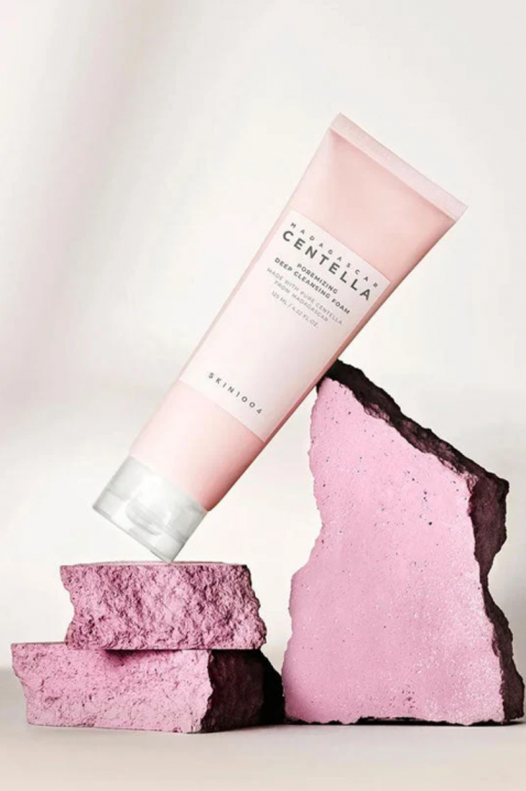SKIN1004 Madagascar Centella Poremizing Deep Cleansing Foam 125 mlIVET.PL - Modna odzież