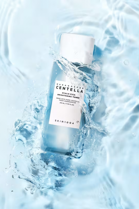 SKIN1004 Madagascar Centella Hyalu-Cica Brightening Toner 210 mlIVET.PL - Modna odzież