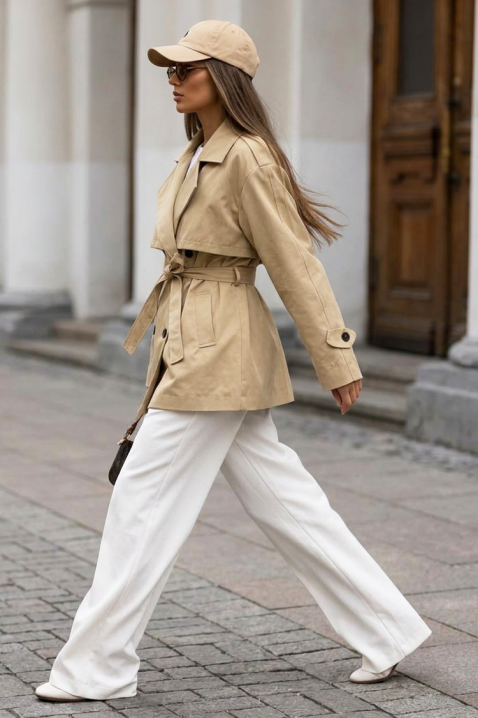 Damski trencz z paskiem i dwurzędowym zapięciem EMALIANA BEIGE, Kolor :  beżowy, IVET.PL - Modna odzież