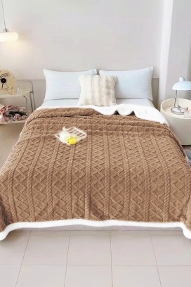 Narzuta na łóżko ERTIOLJA BROWN 160х200 cm