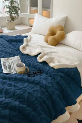 Narzuta na łóżko ERTIOLJA NAVY 200х220 cm
