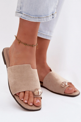 Stylowe damskie klapki z elementem dekoracyjnym STIMONA BEIGE