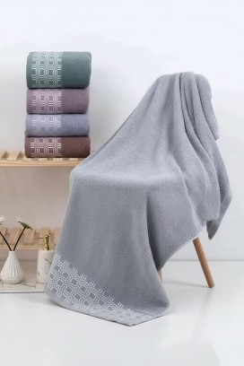 Ręcznik frotte z dekoracyjną bordiurą i miękką teksturą KARPINA BLUE 50x100 cm